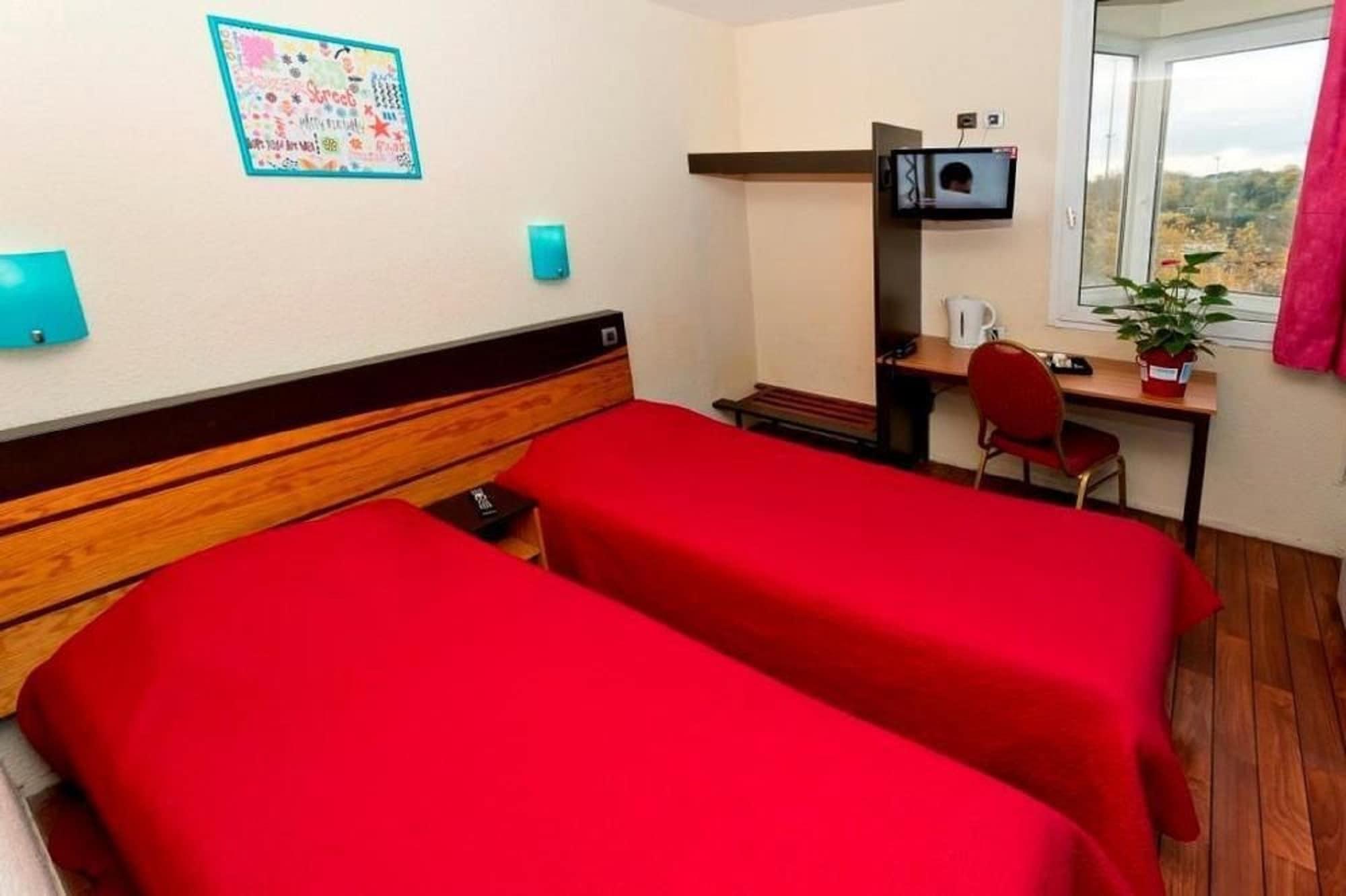 ホテル Ibis Styles Paris Hippodrome De Vincennes ジョアンヴィル エクステリア 写真