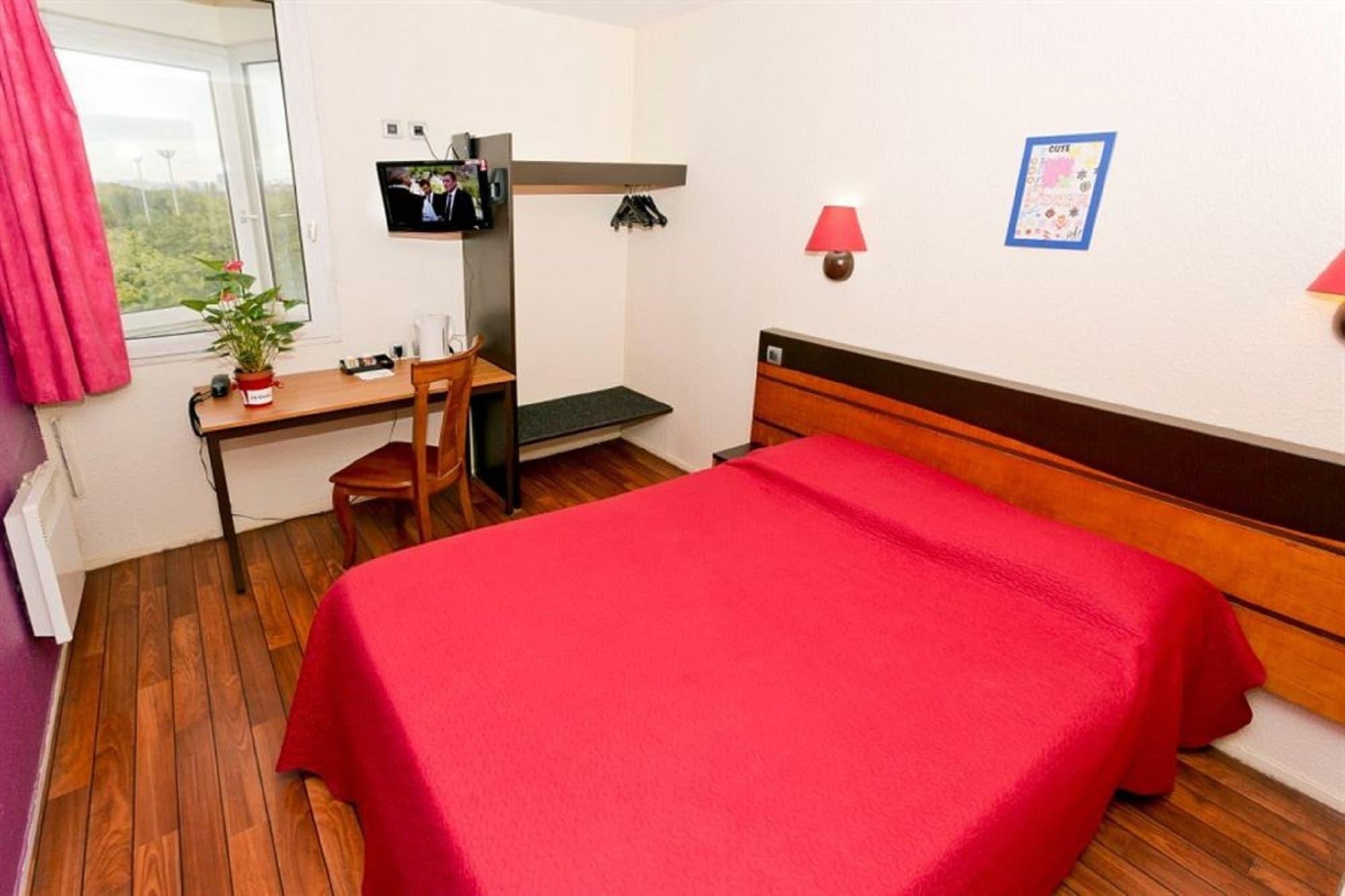 ホテル Ibis Styles Paris Hippodrome De Vincennes ジョアンヴィル エクステリア 写真