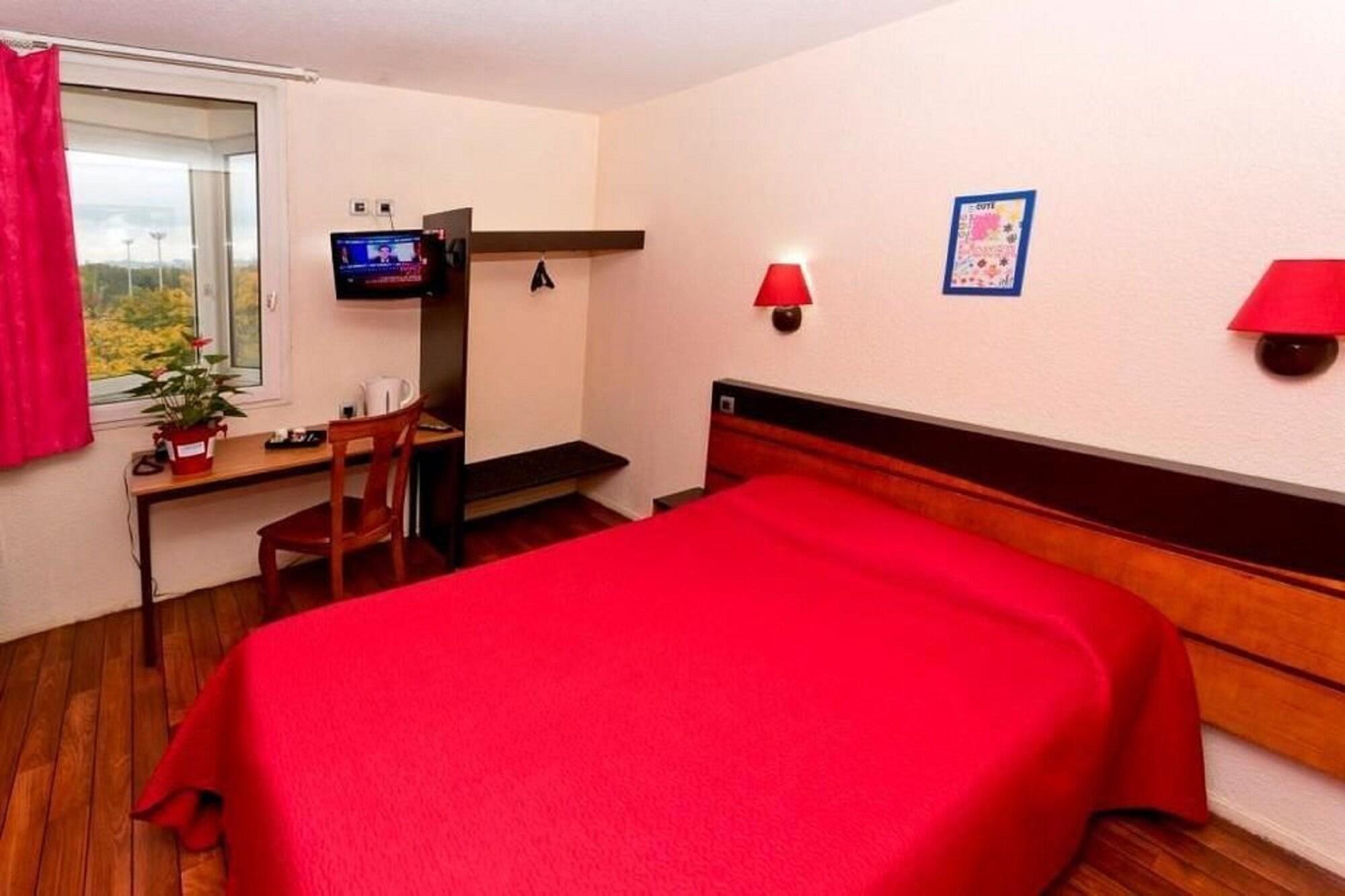 ホテル Ibis Styles Paris Hippodrome De Vincennes ジョアンヴィル エクステリア 写真