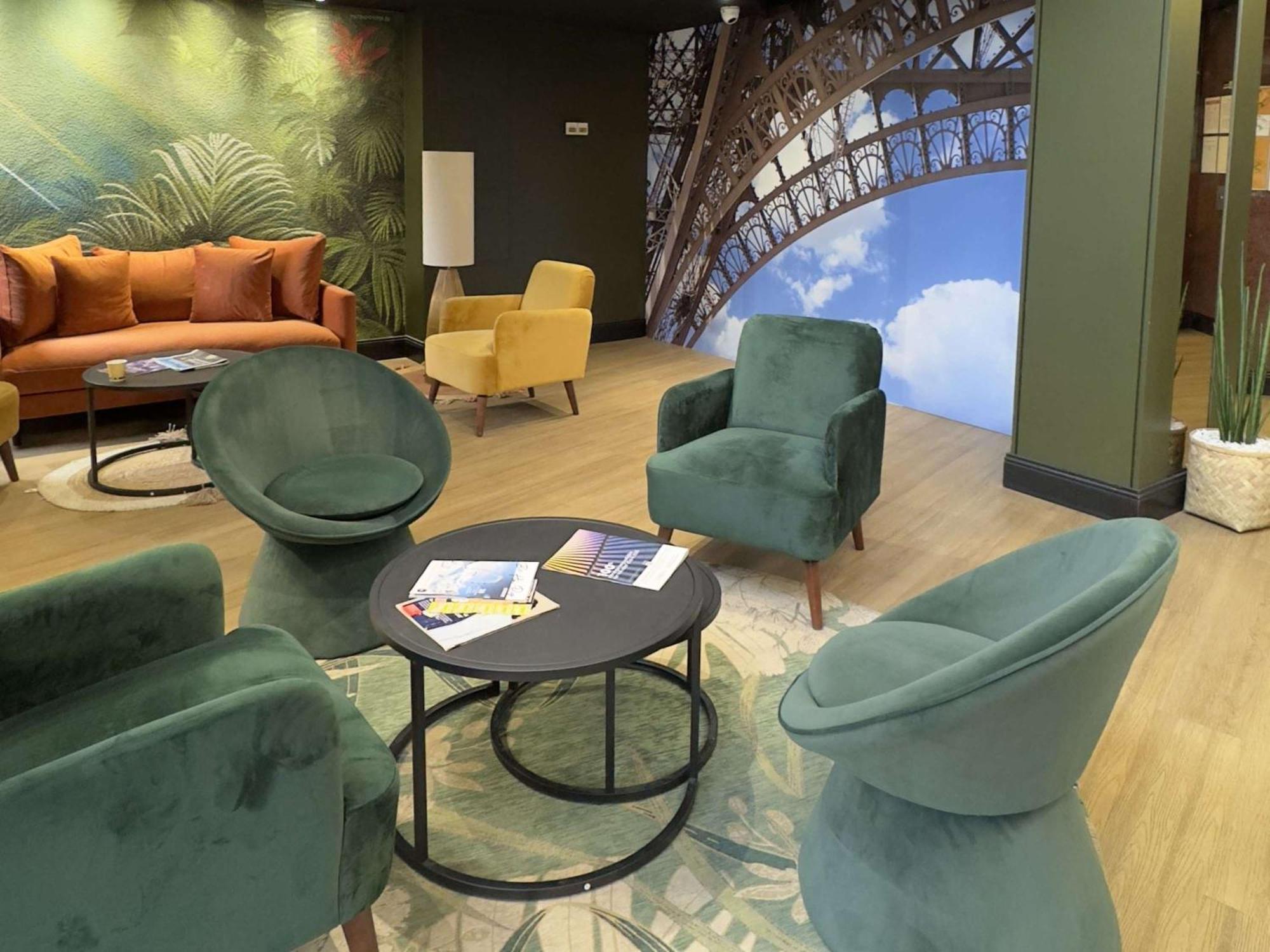 ホテル Ibis Styles Paris Hippodrome De Vincennes ジョアンヴィル エクステリア 写真