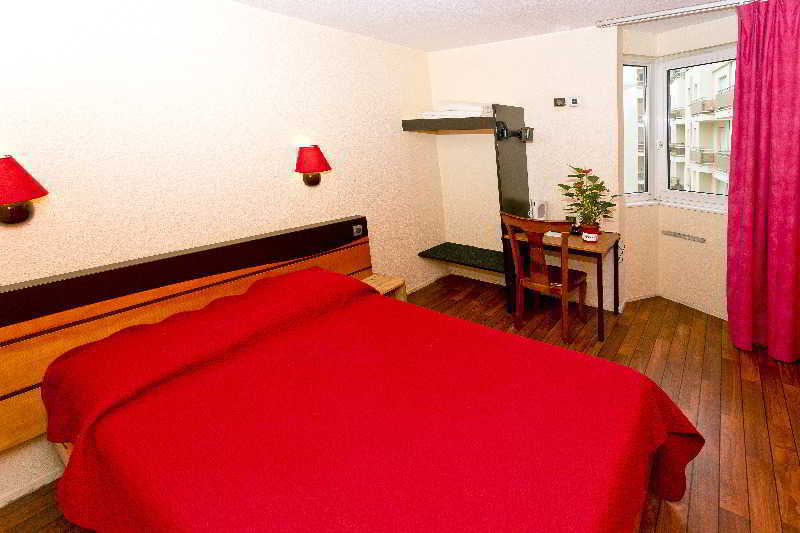 ホテル Ibis Styles Paris Hippodrome De Vincennes ジョアンヴィル エクステリア 写真