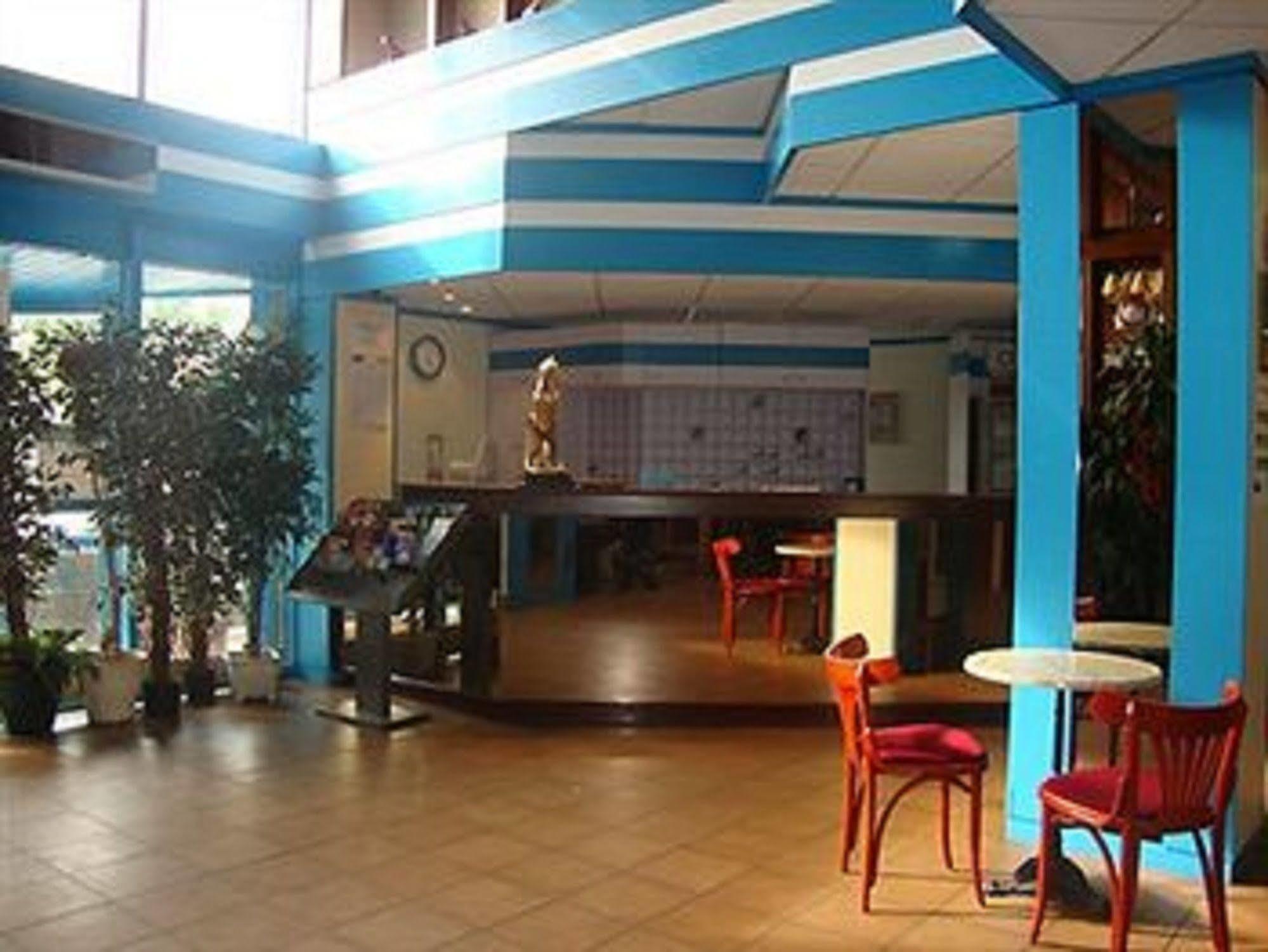 ホテル Ibis Styles Paris Hippodrome De Vincennes ジョアンヴィル エクステリア 写真